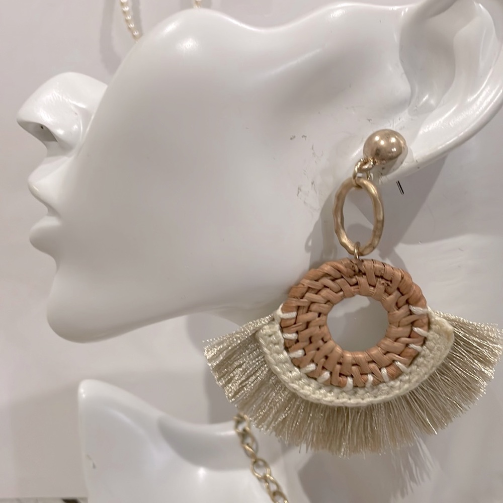 Wicker fringed crocheted post  hoops gold-medal based NEW 🌻Summer 🌻Spring